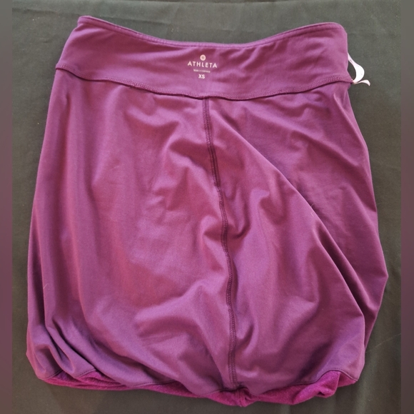 🍇ATHLETA mini skirt. Size XS - Picture 6 of 9